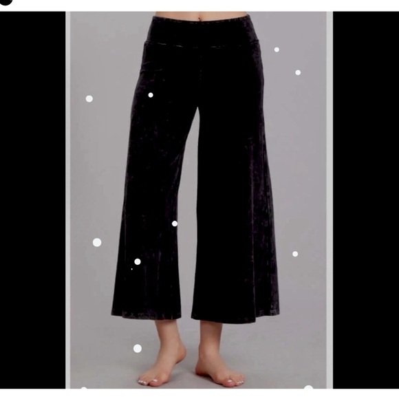 NWT Pantology Gaucho Pants, Black Velvet, Size Small - Picture 3 of 10